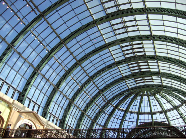 Glass roof, Mall of the Emirates