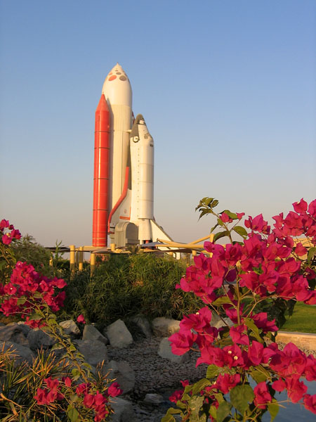 Space Shuttle, Dubailand Sales Centre