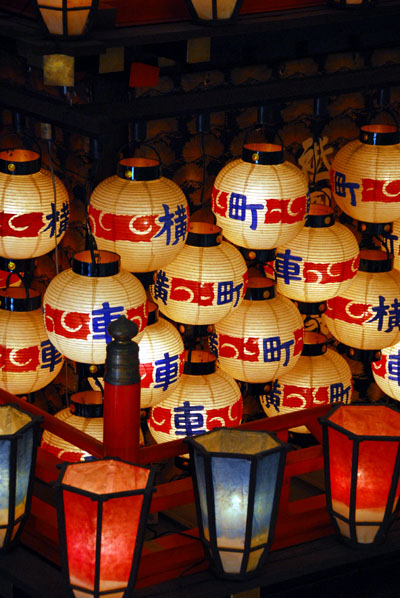 Lanterns on one of the floats for the Inuyama Festival (April)