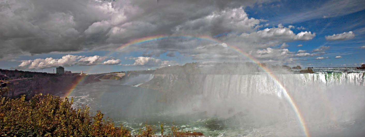 panorama - niagara falls, a complete rainbow arc