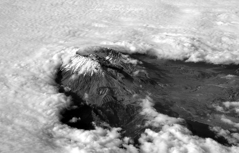 Mt St Helens surrounds by clouds