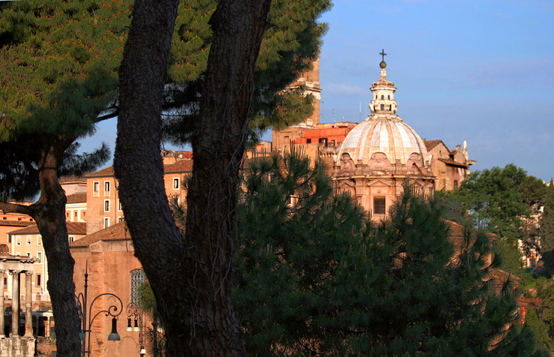 A new day in Rome from Albergo Romano  window
