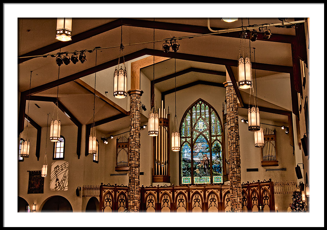 Interior/Church on the Square