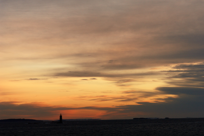 DSC09461.jpg distand Ram Island Lighthouse as seen from portland head light with only 5x :(