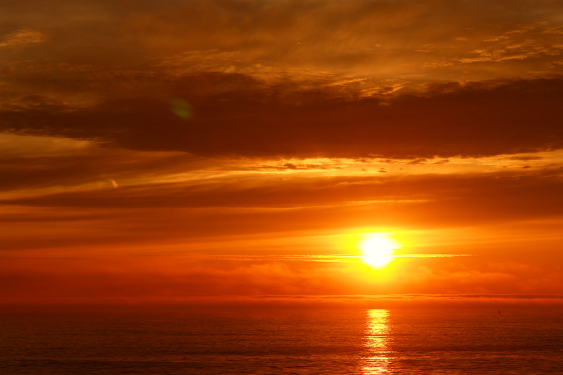 DSC09825.jpg ATLANTIC SUNRISE seen from portland head light