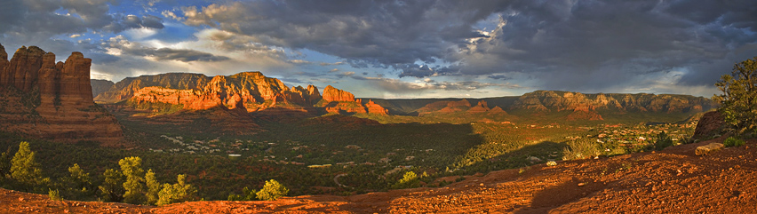 Sugarloaf Vista - (Second Place Winner - 2009 Sedona Arts Center Annual Exhibit)