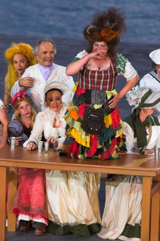 Mme Thnardier (Heike Schmitz)
