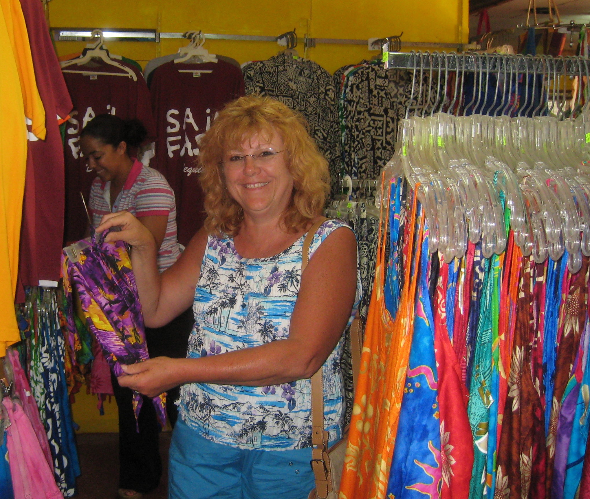 Shopping Carriacou.JPG