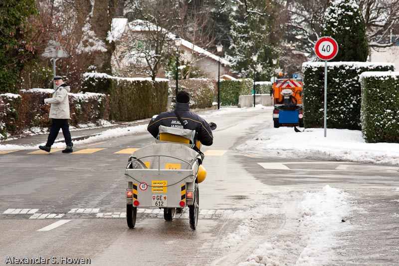 La poste et le village
