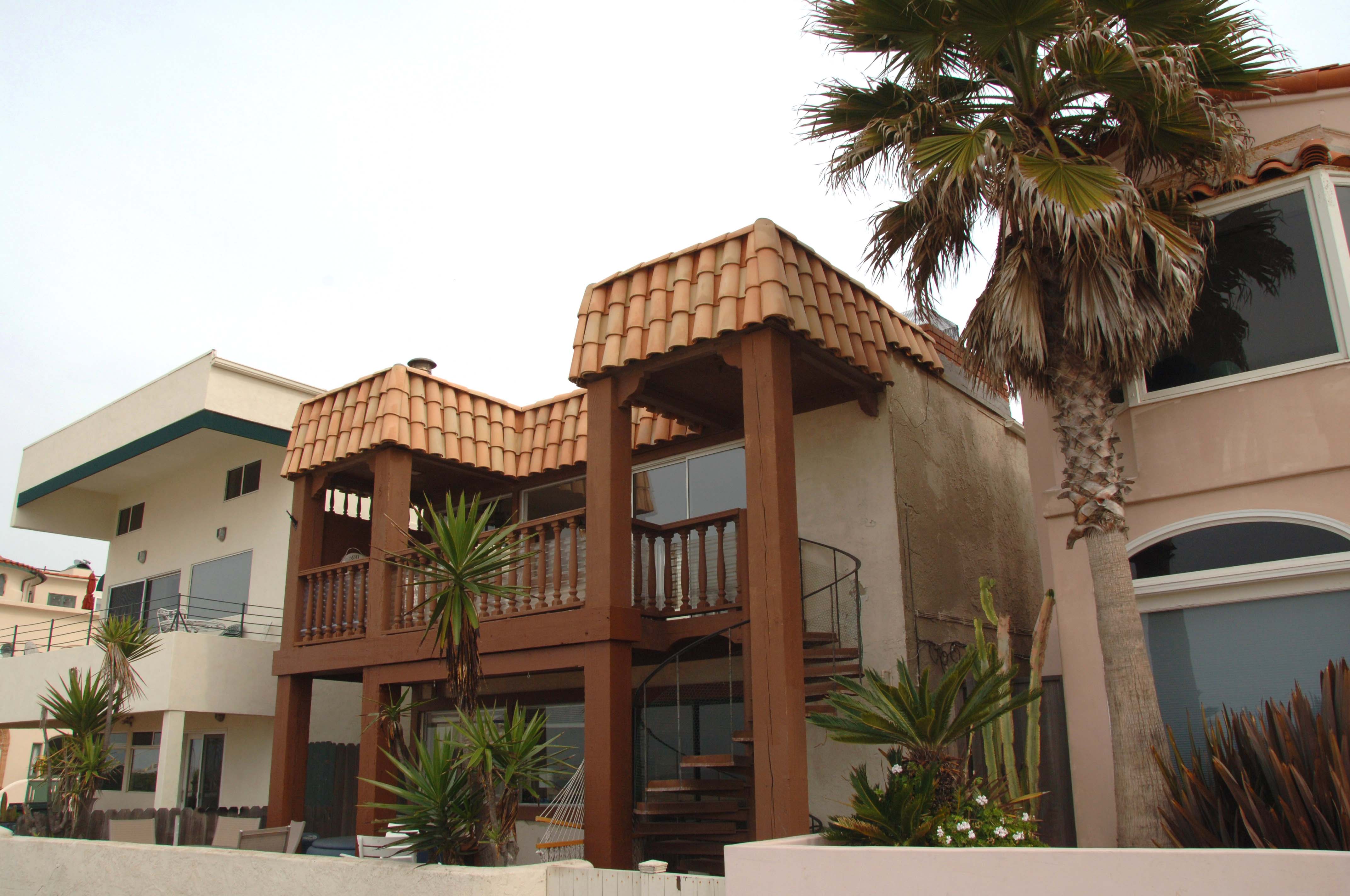 47_A house on Manhattan Beach.jpg