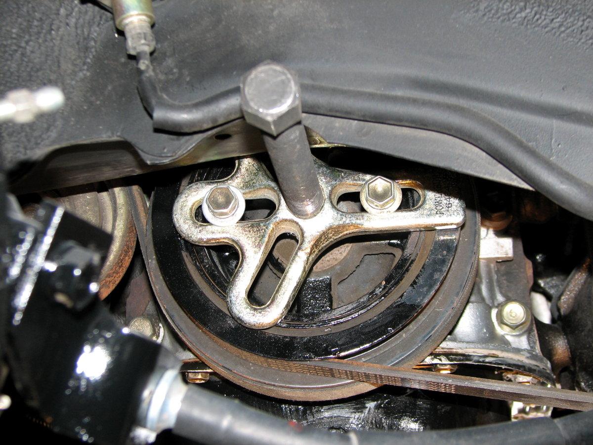crankshaft pulley puller