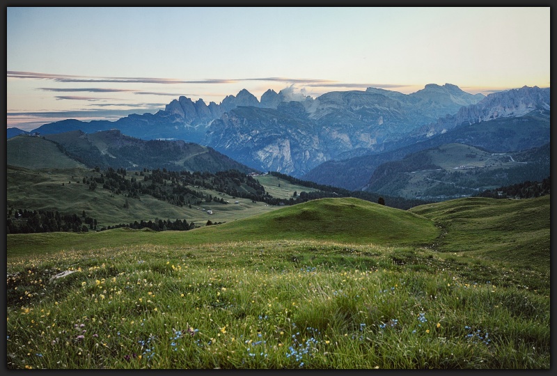 <b>View From Gardena Pass</b><br><font size=2>Val Gardena, Italy