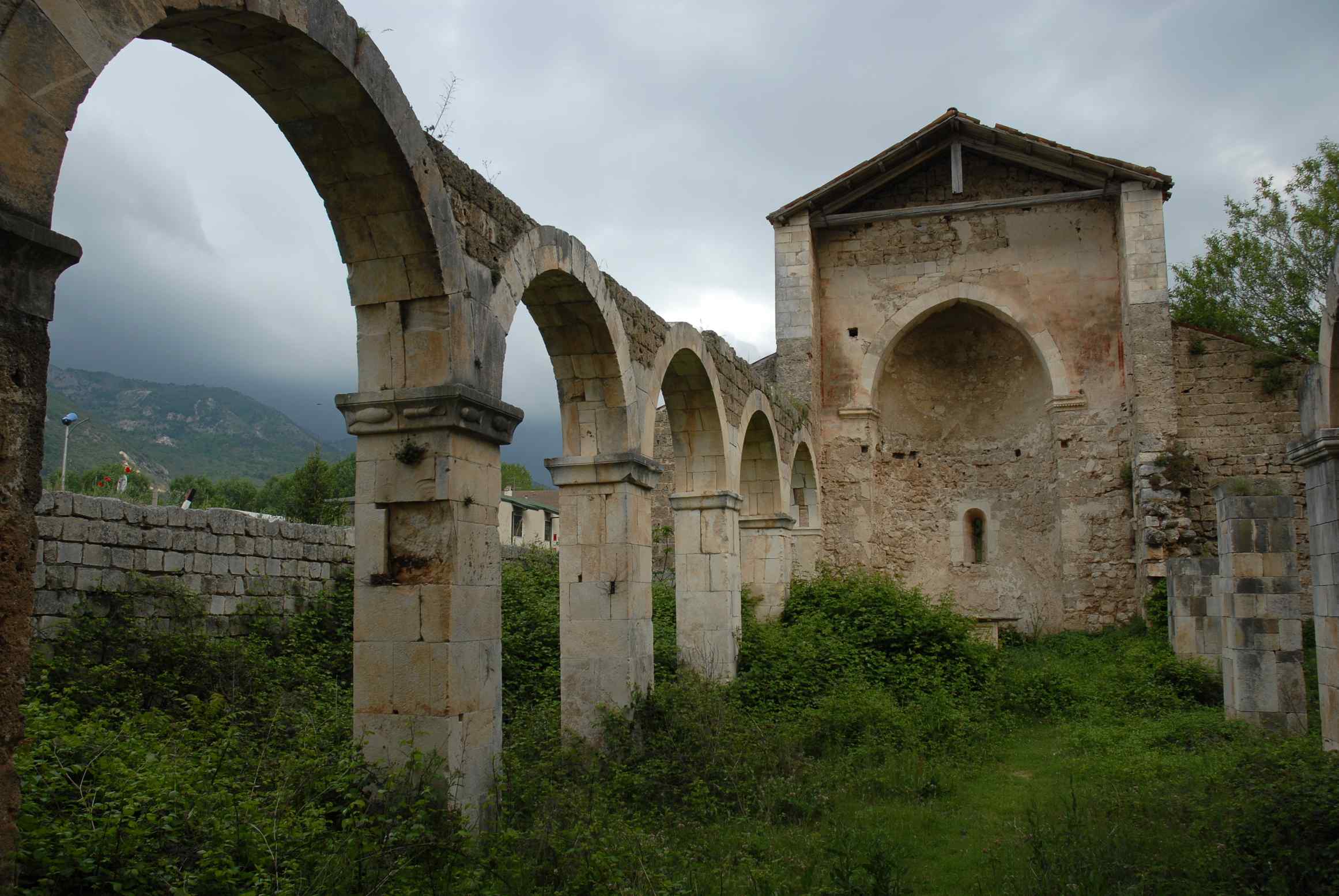 Chiesa di Santa Maria di Cartignano, Bussi, sec. XI