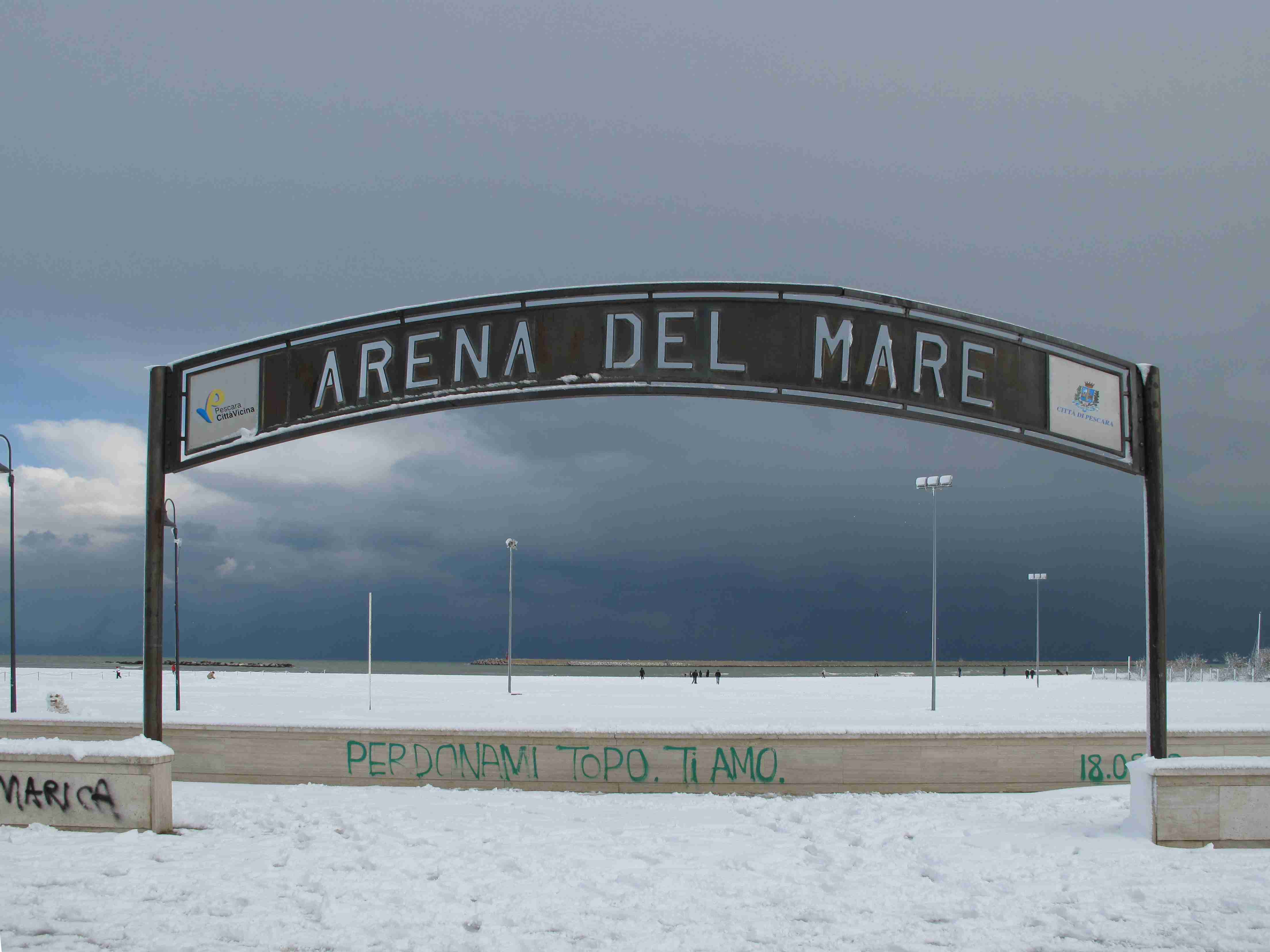 Neve sulla spiaggia - Snow on the beach