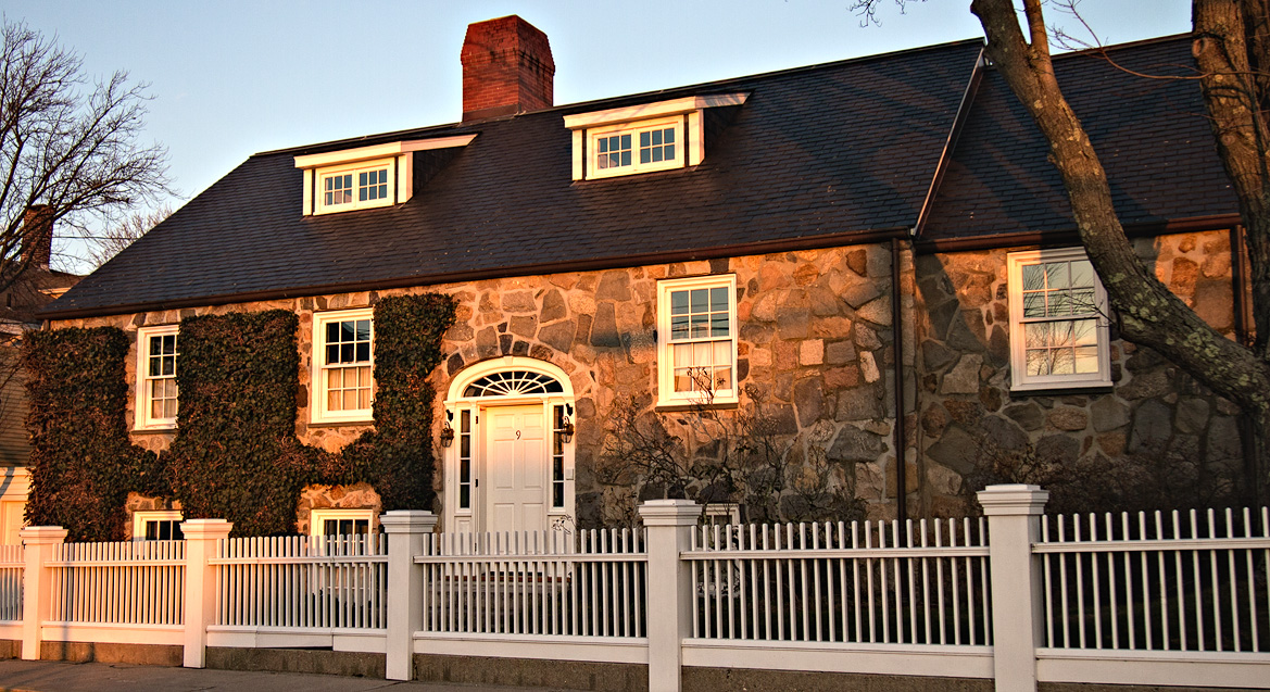 9 Main Street