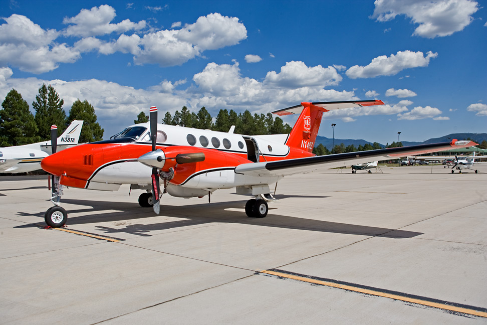 2976 Beechcraft King Air 200