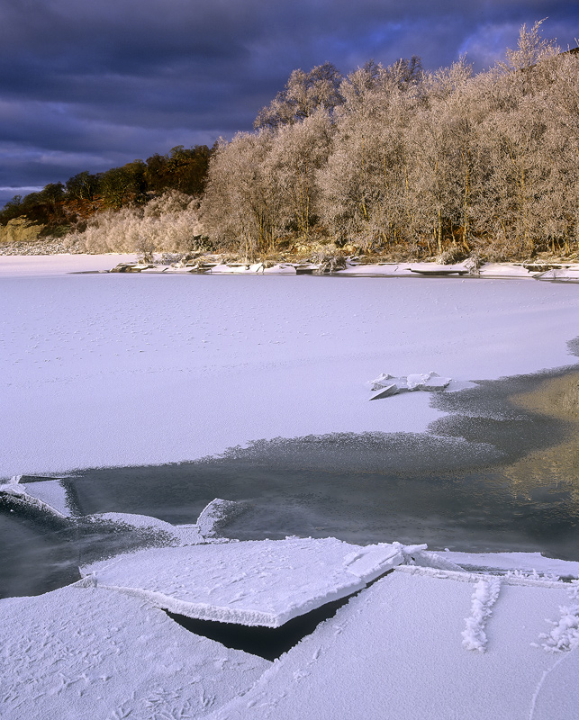 Winter Loch Achanalt