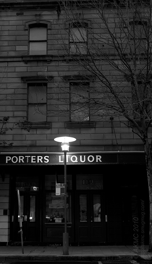 100724_064155_8961 Porters Liquor (Sat 24 Jul 10)