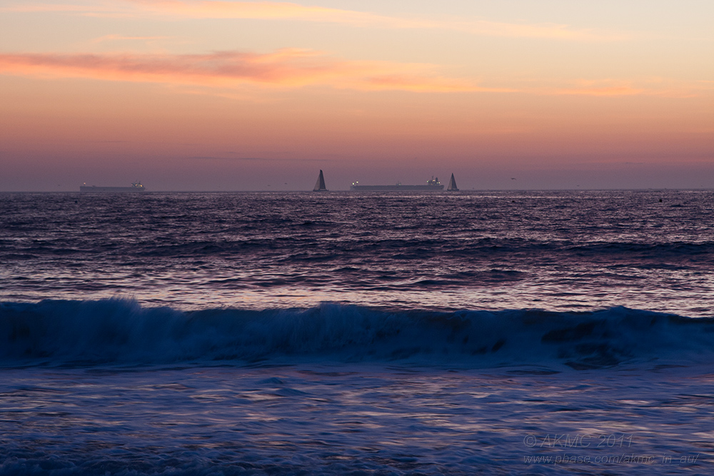 14904 Steam Between Two Sails