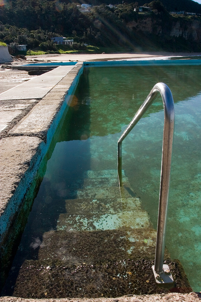 1640 Coalcliff Pool