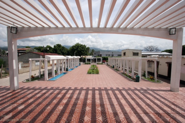 Moderno Parque Centenario