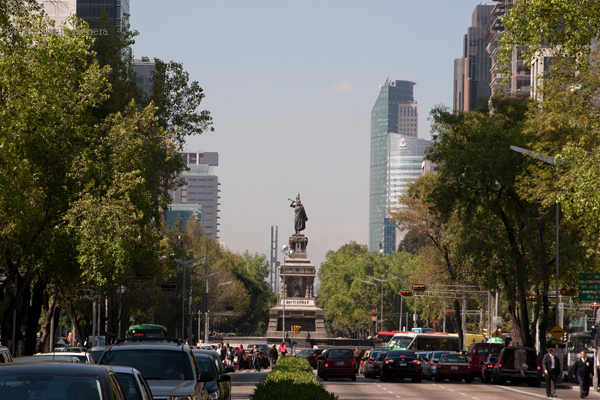 Vista Parcil de l Avenida de la Reforma