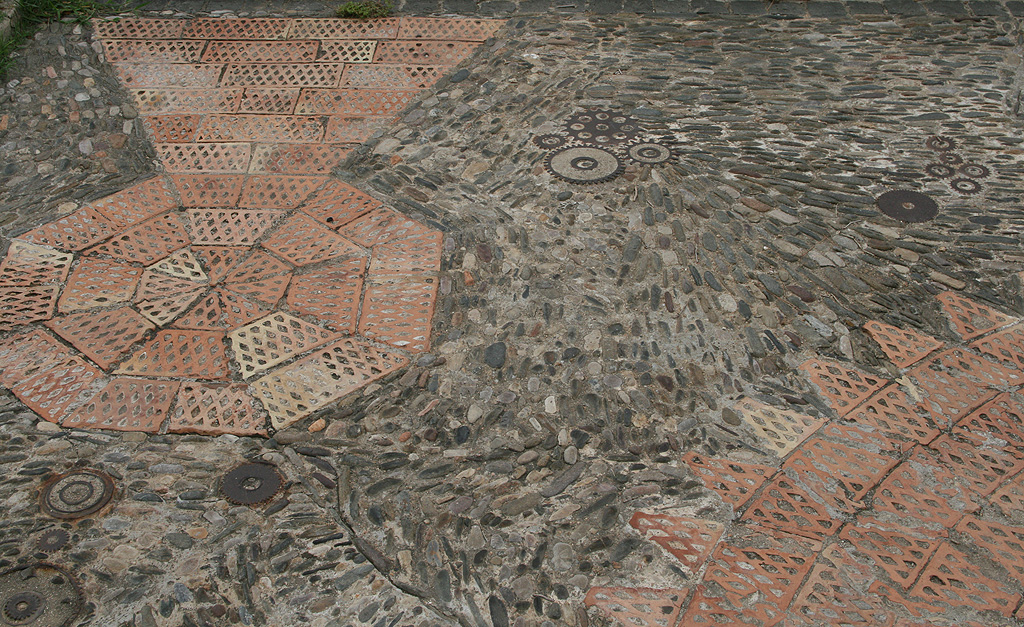 On Montjic