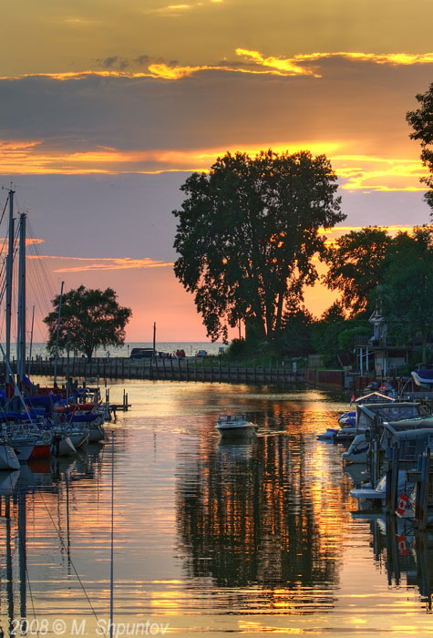 Sunset Grand Bends Harbor, Ontario
