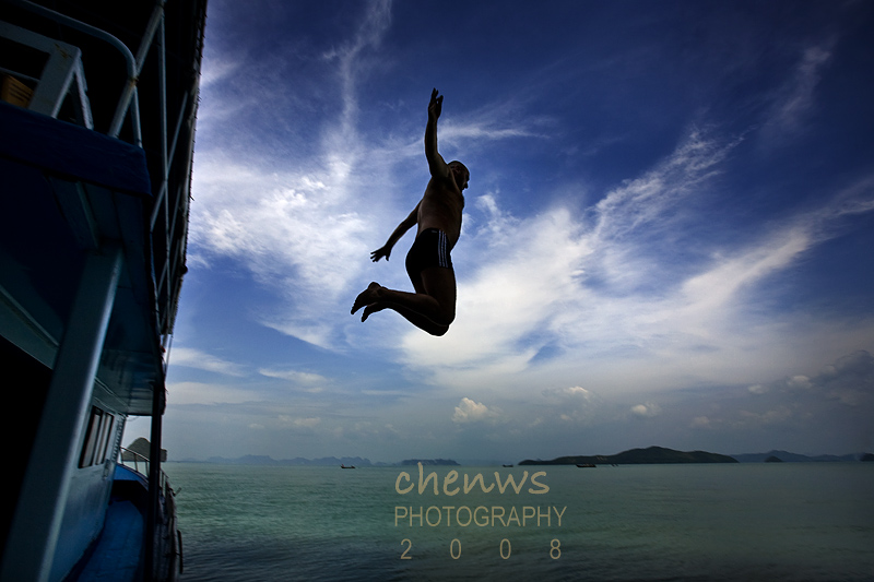 Jump, Phuket (Thailand)