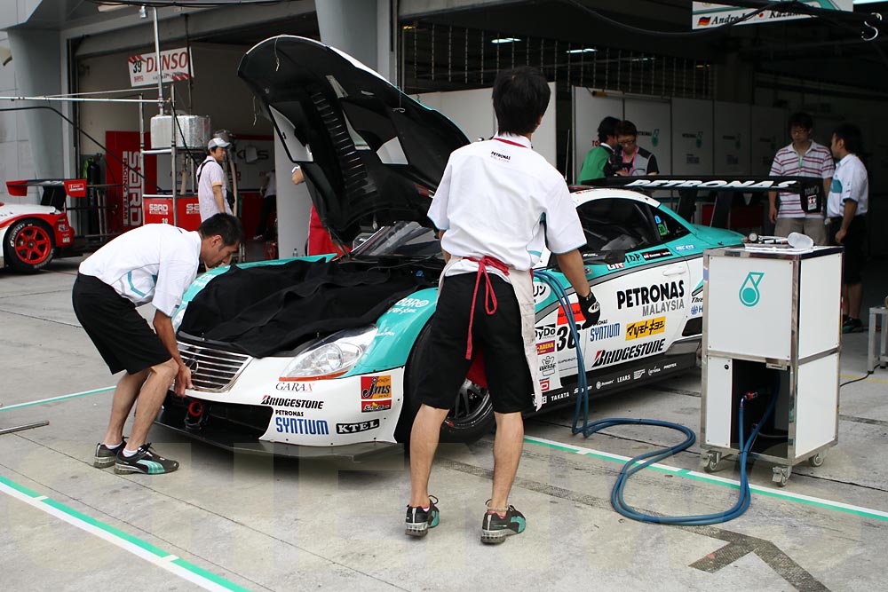 PETRONAS TOMS SC430