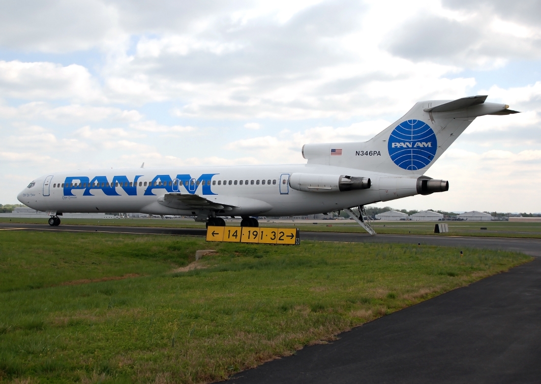 Pan Am Clipper Connection Boeing 727-222 Advanced (N346PA)