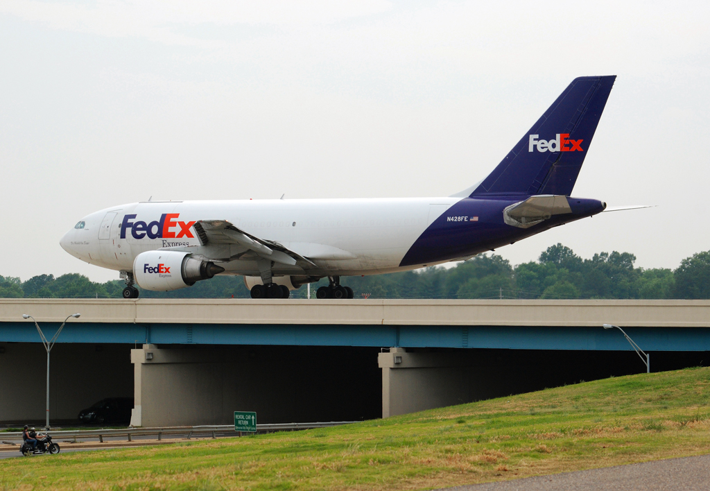 FedEx Express Airbus A310-203(F) (N428FE)
