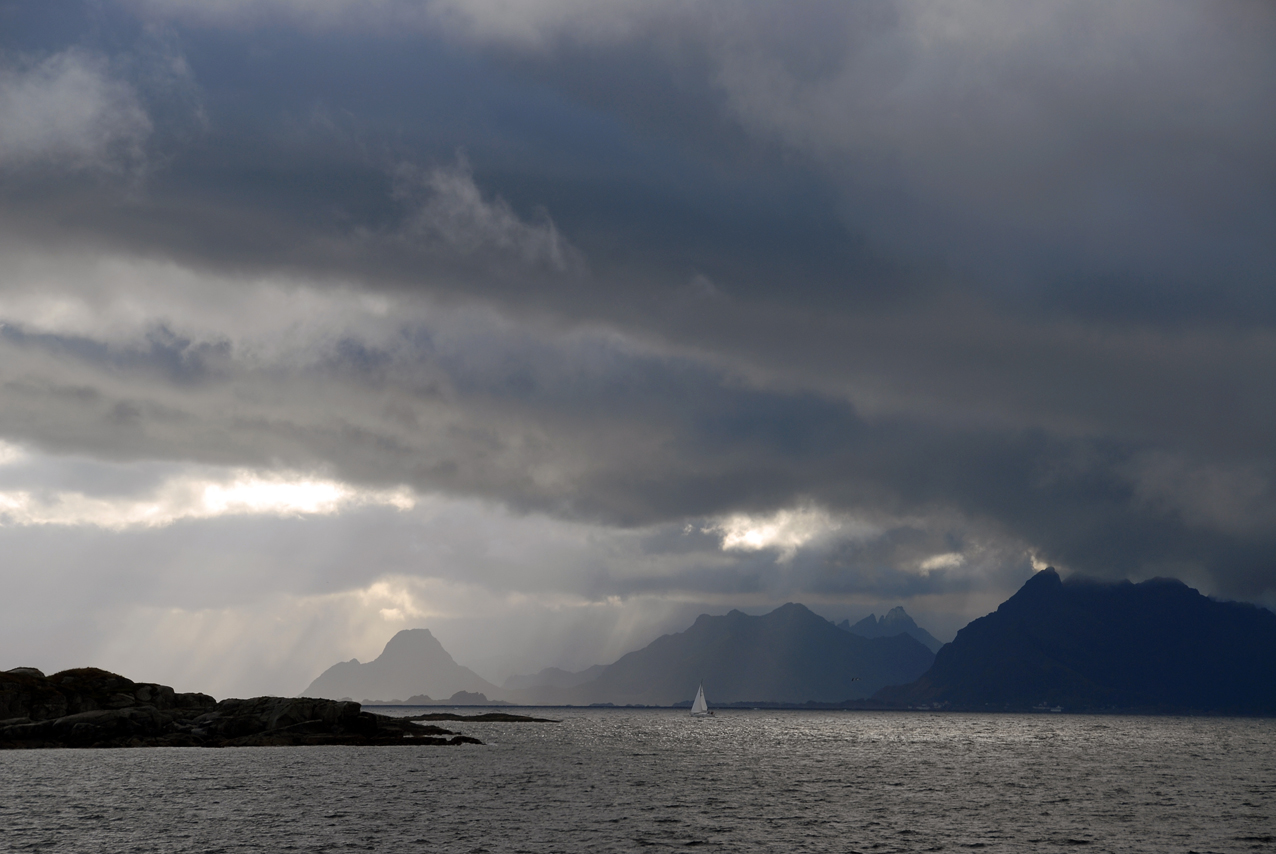 Small boat - BIG sky.jpg