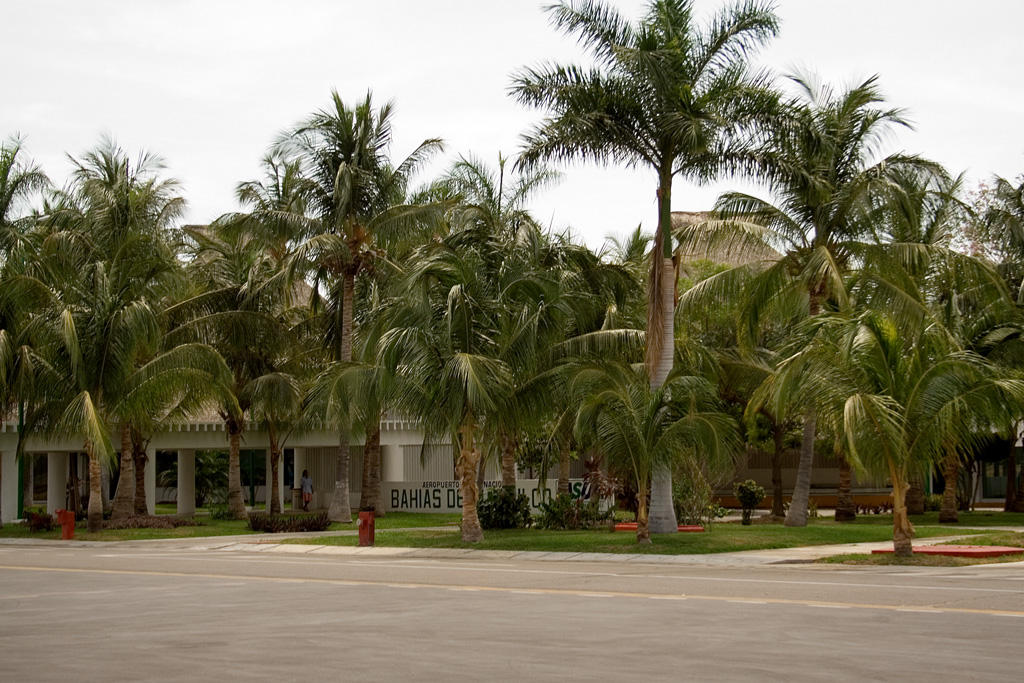 Huatulco Airport