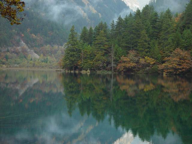 Mirror Lake, Jiuzhaigou