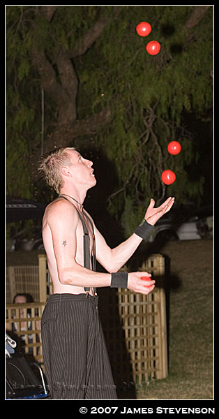 max_002.jpg
