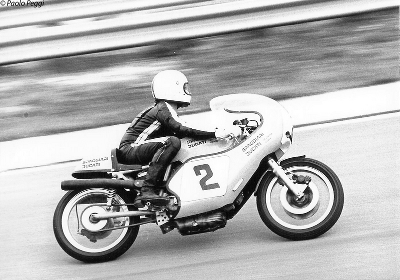 Paul Smart -  England  Ducati 750 Corsa Corta team Spaggiari 1975