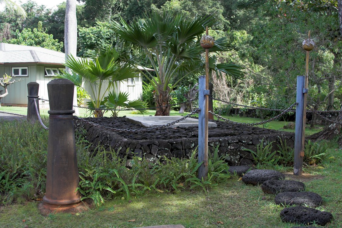 2426 Grave of John Young