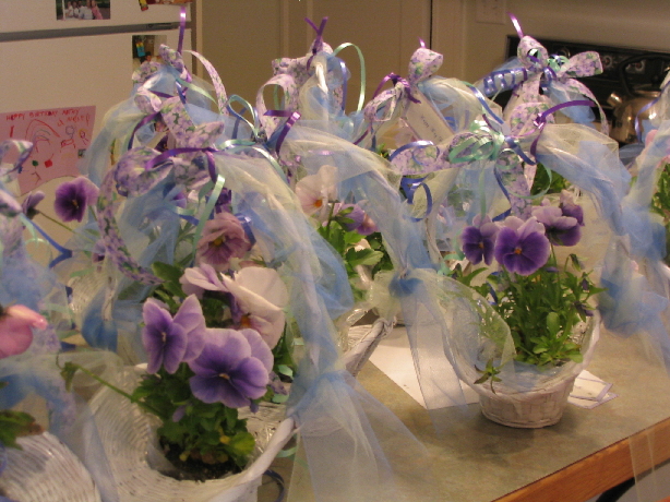 may baskets 2 05.JPG