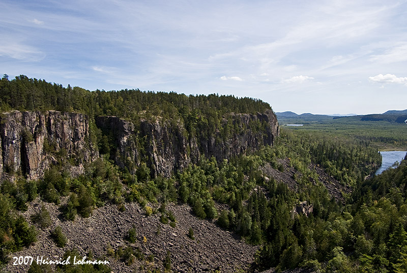 P2805-Ouimet Canyon.jpg
