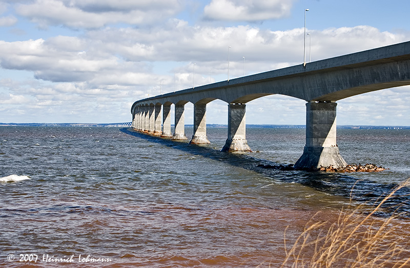 P7968-Confederation Bridge.jpg