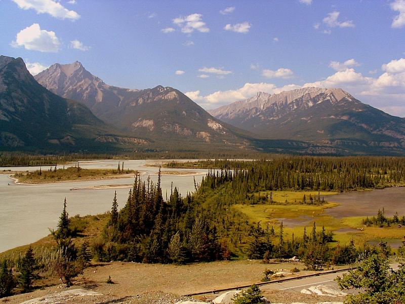 Athabasca River looking NE Mt Greenock