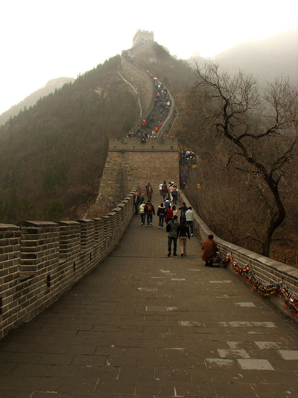 Climbing the Great Wall in the fog