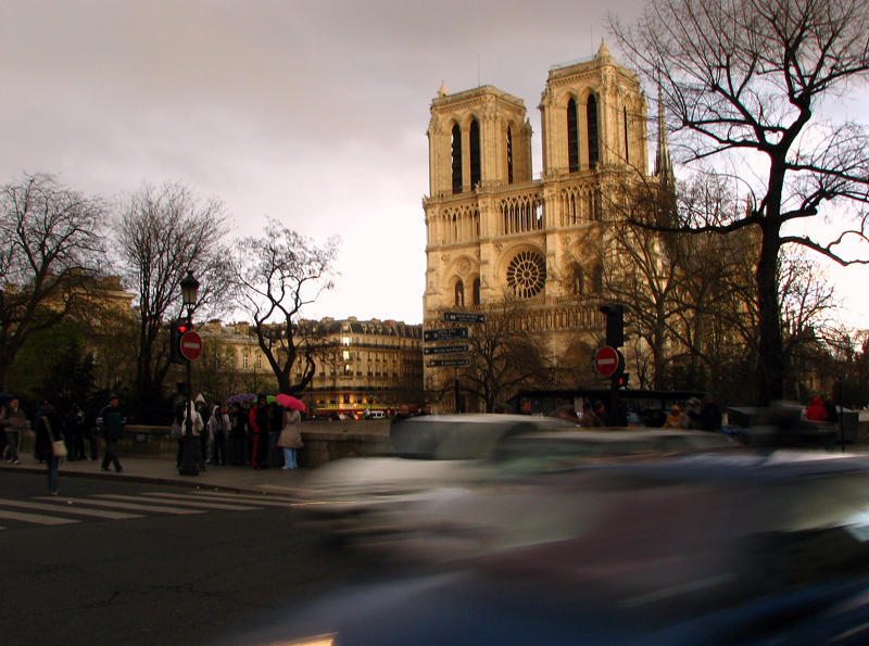 Paris traffic, the Notre Dame and a storm