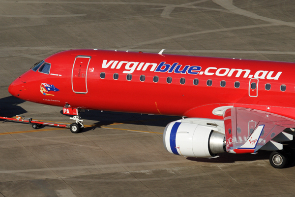 VIRGIN BLUE EMBRAER 190 BNE RF IMG_6523.jpg