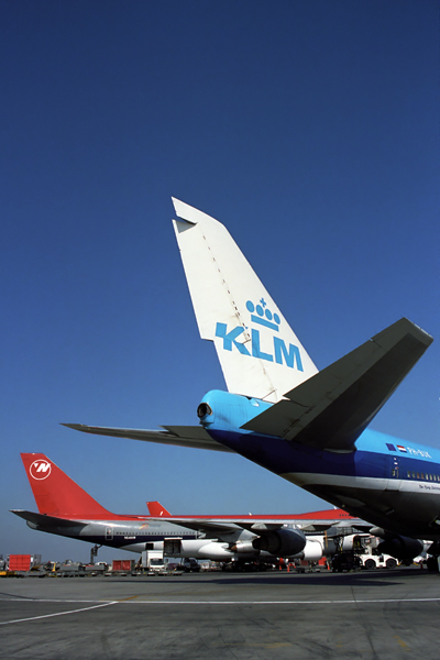 KLM NORTHWEST TAILS LAX RF 1265 18.jpg