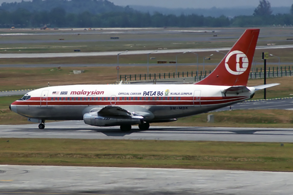 MALAYSIAN BOEING 737 200 SIN RF 065 19.jpg