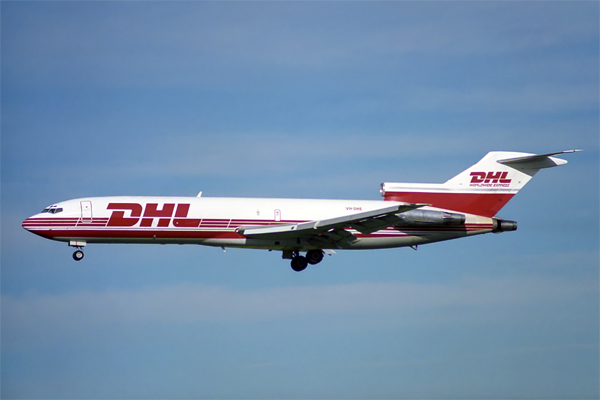 DHL BOEING 727 200 SYD RF 976 10.jpg