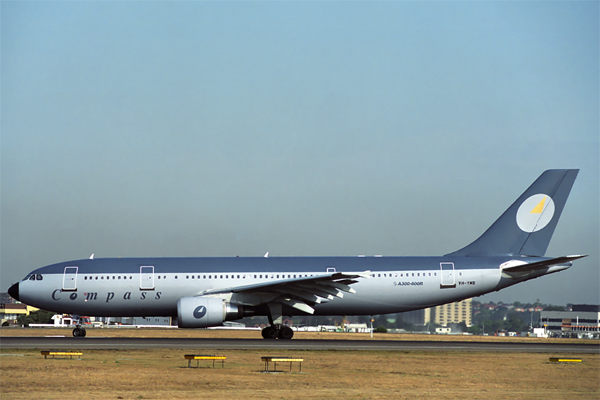 COMPASS AIRBUS A300 600R SYD RF 473 26.jpg