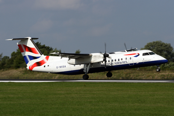 BRITISH AIRWAYS DASH 8 MAN RF IMG_6943.jpg
